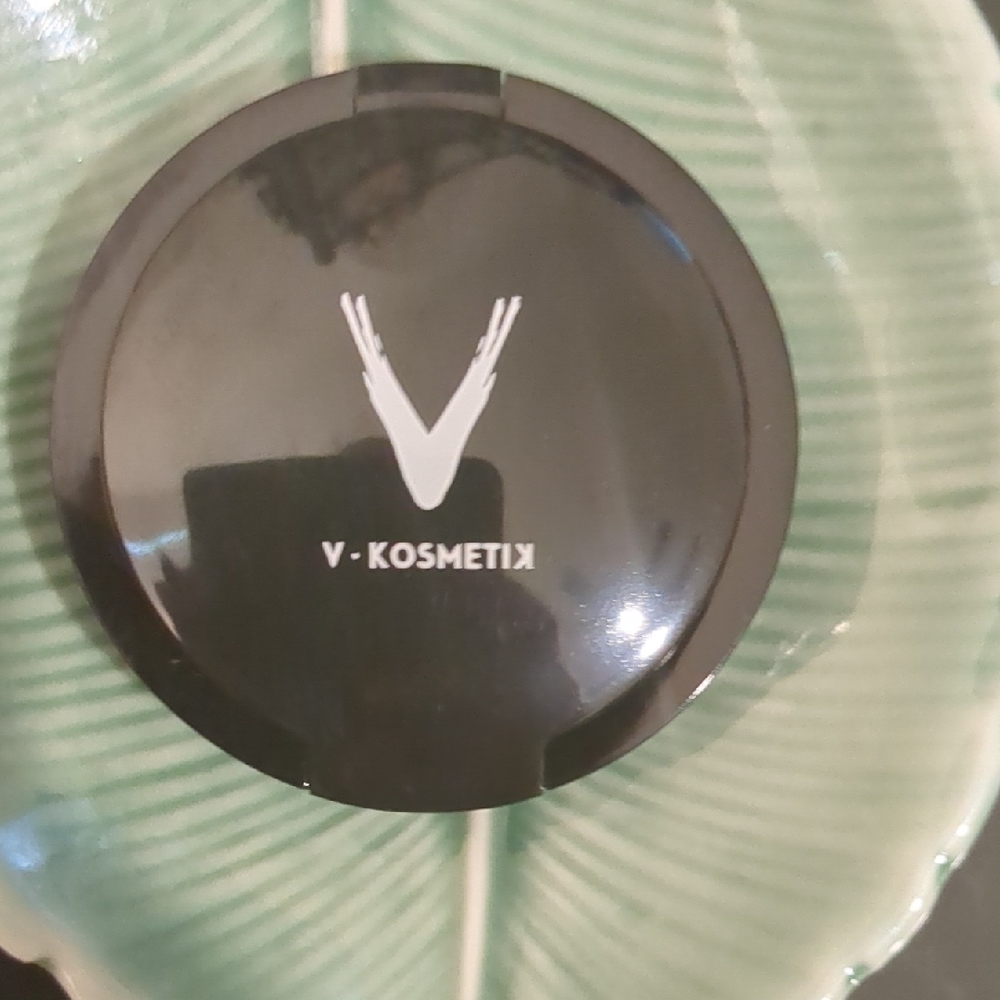 Translucent Powder